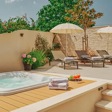 Comfortable And Spacious House Near Appartamento Rogoznica (Sibenik-Knin)
